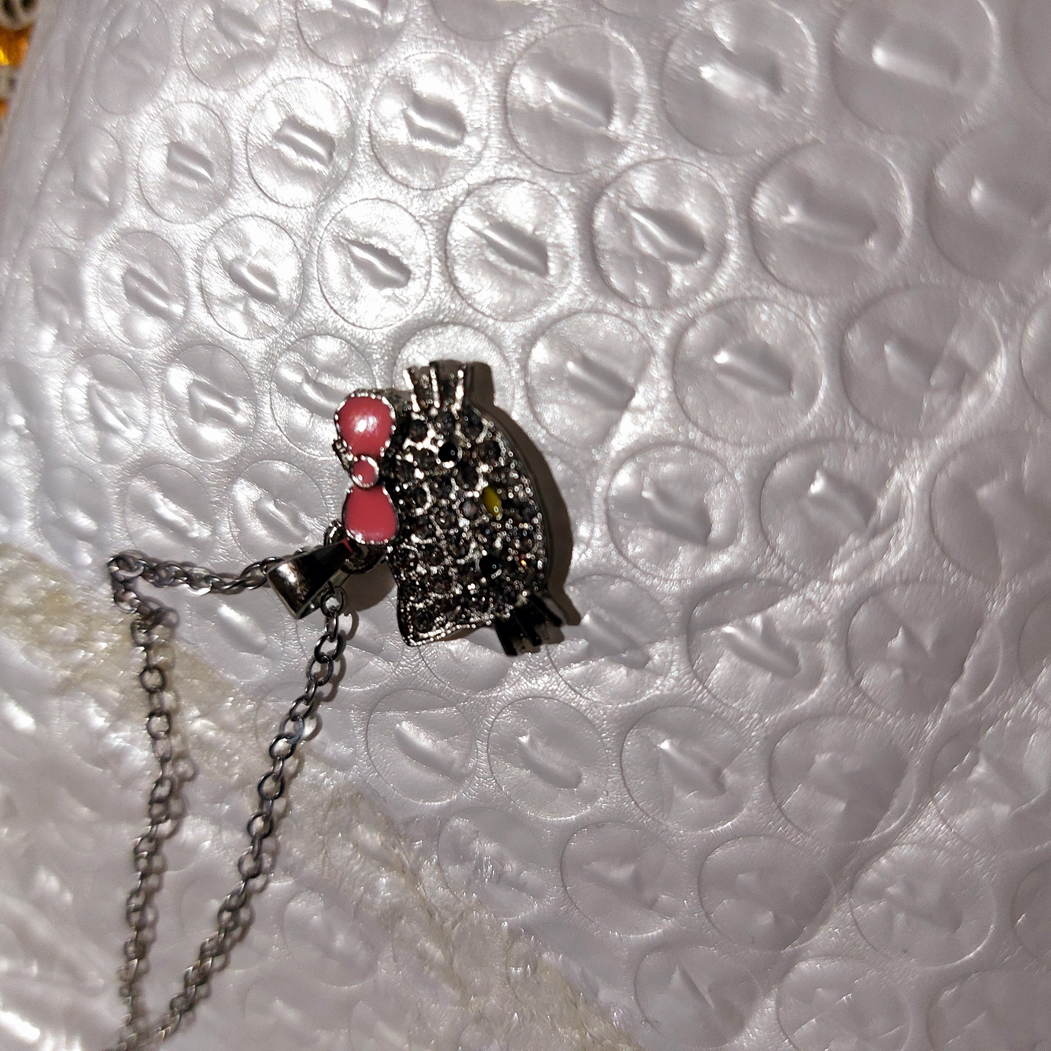 CADENA KITTY CON CHONGUITO ROSADO TOTAL C17